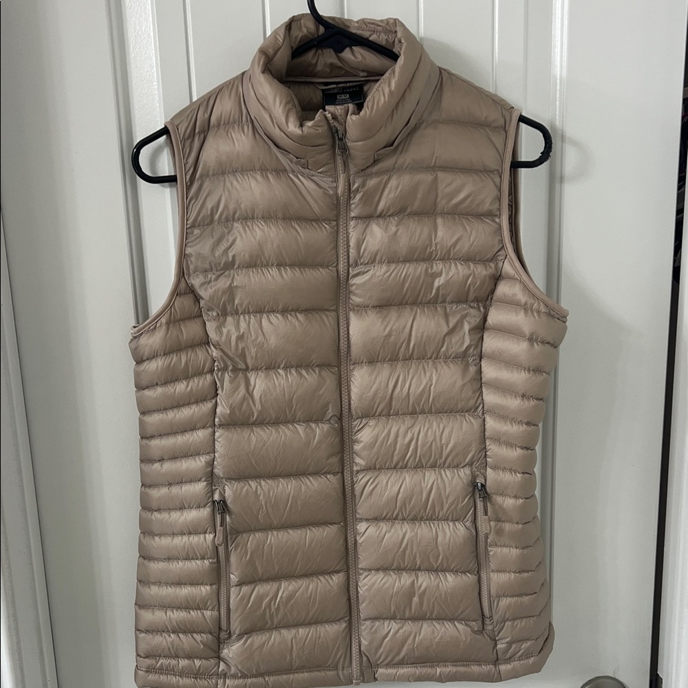 Women's Taupe Puffer Vest